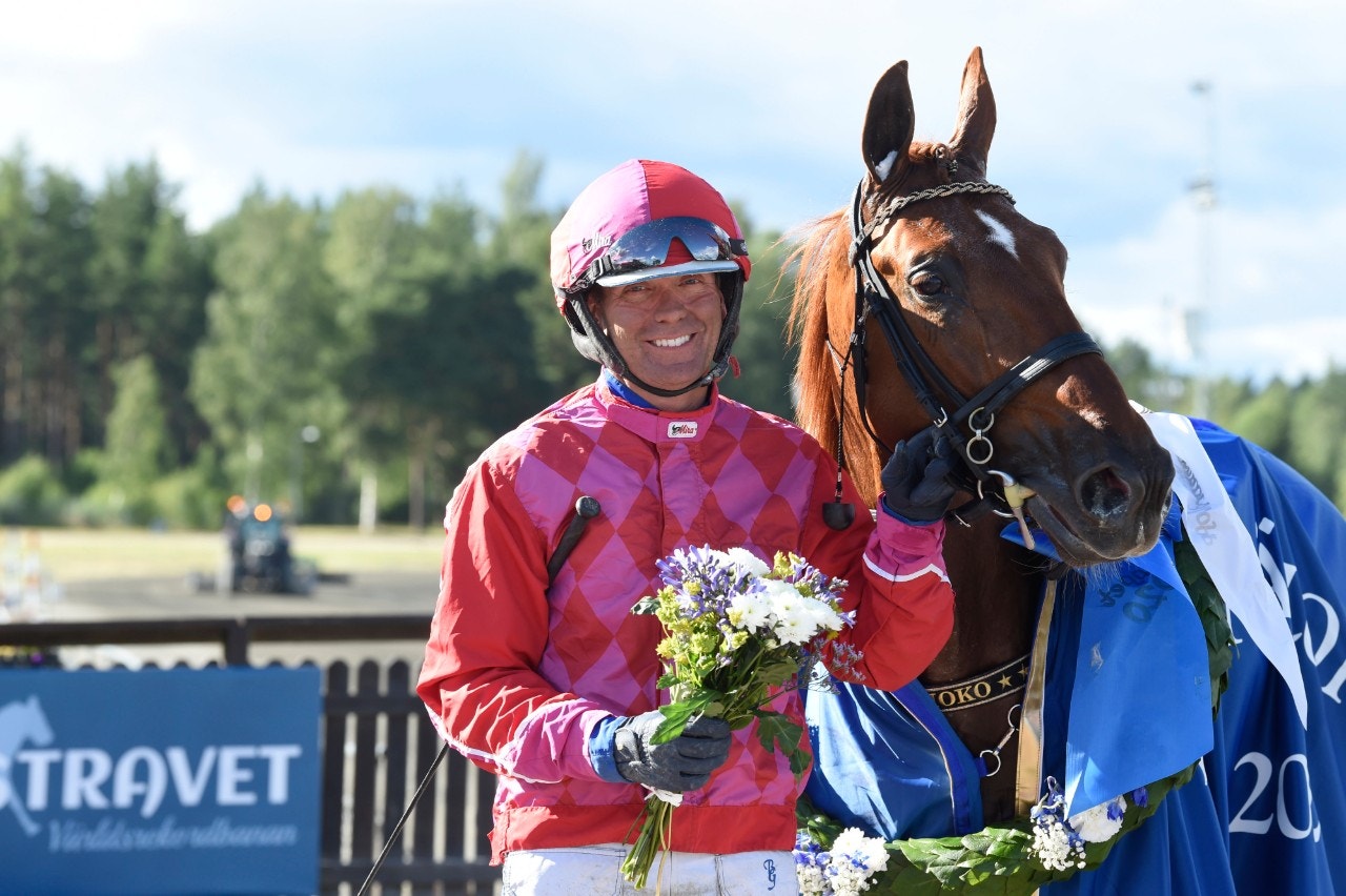 Dreammoko tillbaka som vinnare - vann Bollnäsloppet i läcker stil. Foto: Christer Norin, ALN