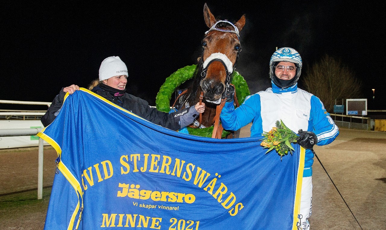 Urstark Pacific Face