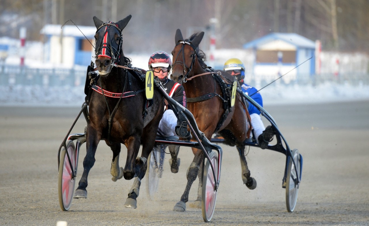 Baritone Arist tog tredje raka i Najos Minne