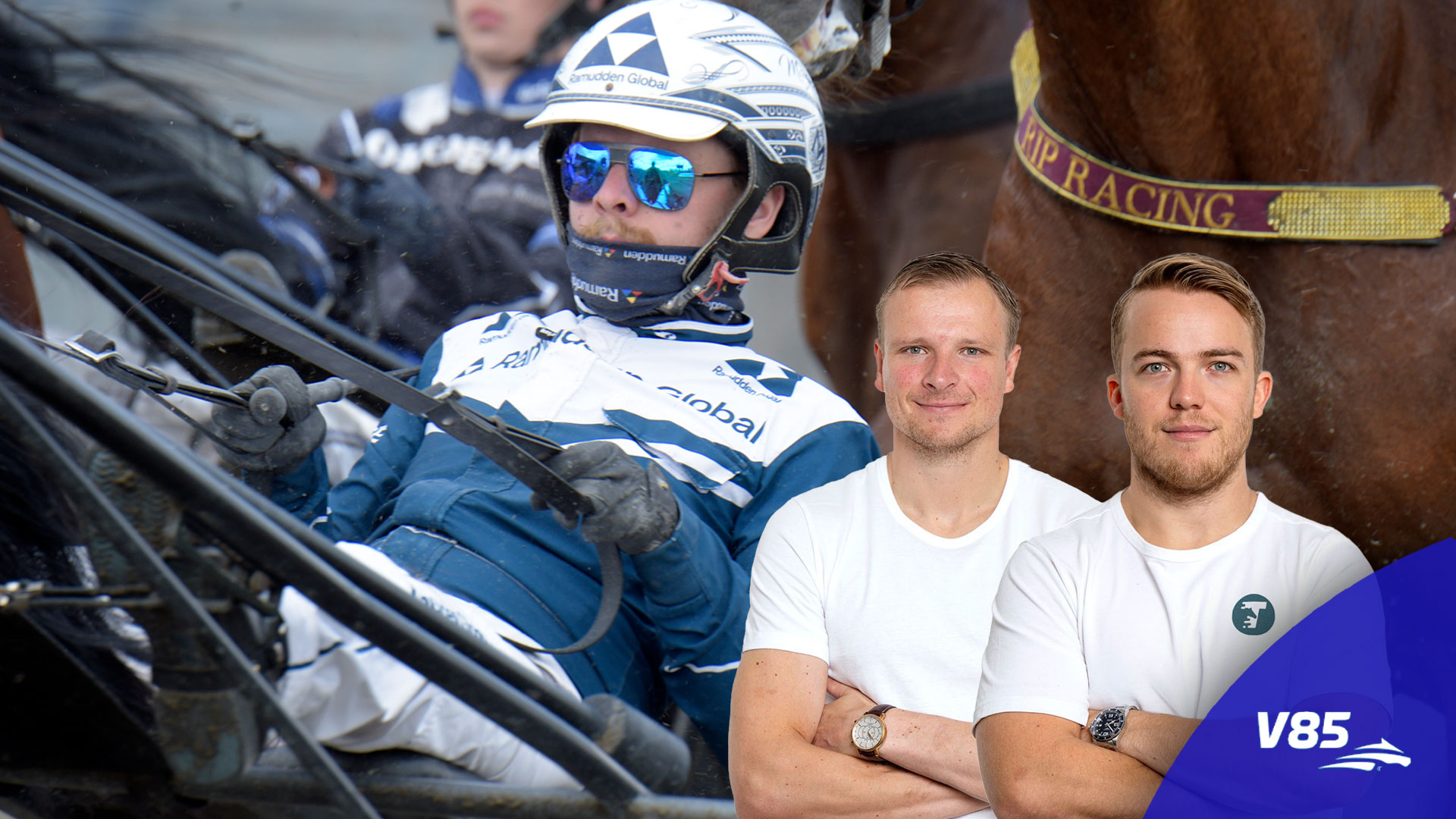 Sammansatt bild som visar en cyklist i blå och vit tävlingsutrustning med hjälm och solglasögon, samt två män i vita t-shirtar. En häst syns i bakgrunden tillsammans med V85-logon.