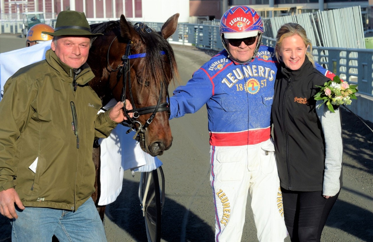 Belker hade inga problem att vinna Scarlet Knights lopp på Solvalla. Foto: Martin Langels, ALN