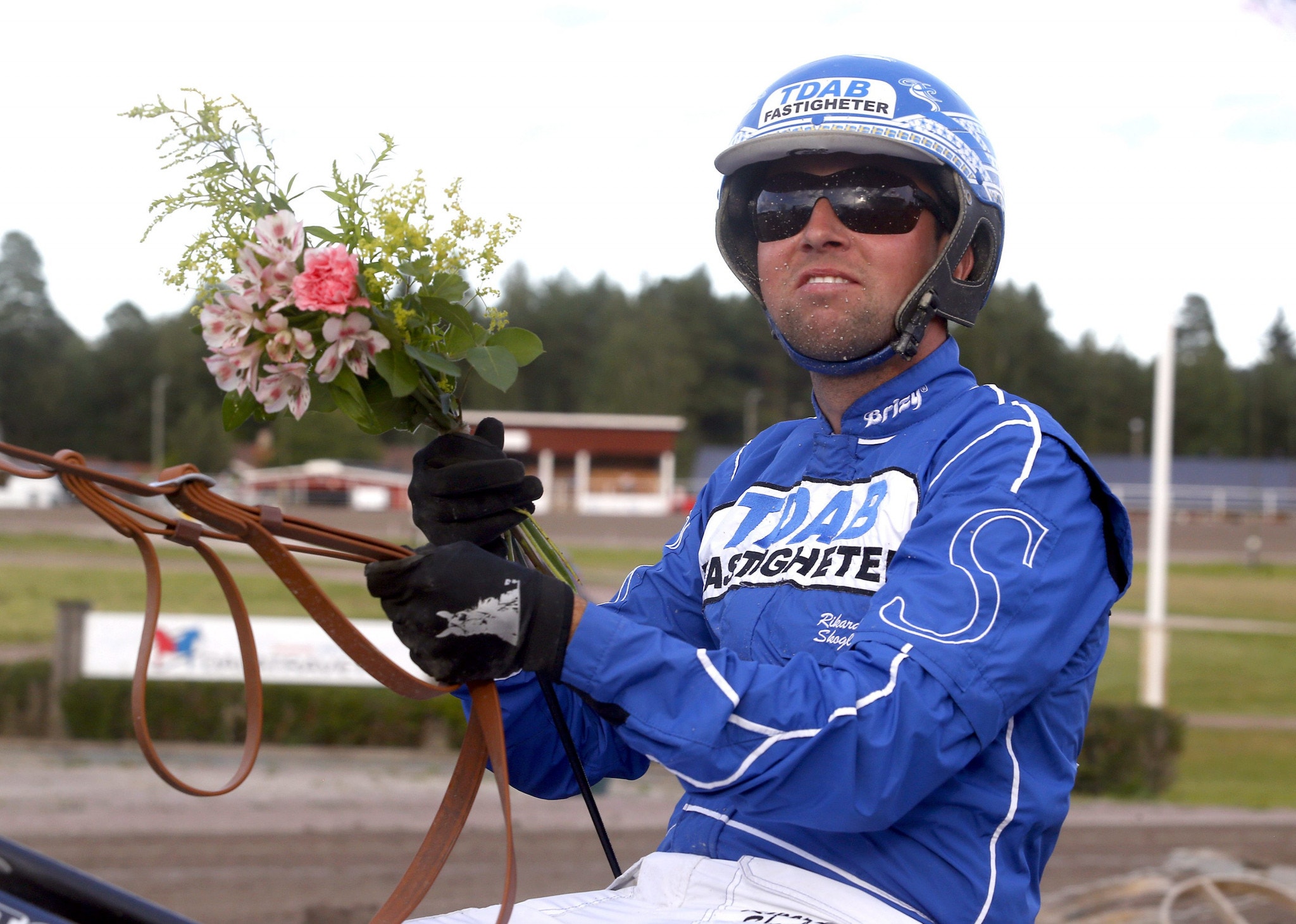 Varmbloden slog kallbloden. Rikard N Skoglund körde Eder Bob till seger i Hot'n Cold. Foto: ALN