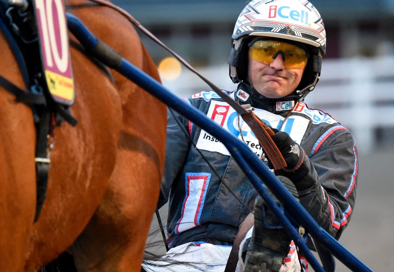 Ulf Ohlsson i storform - vann sex lopp i Östersund