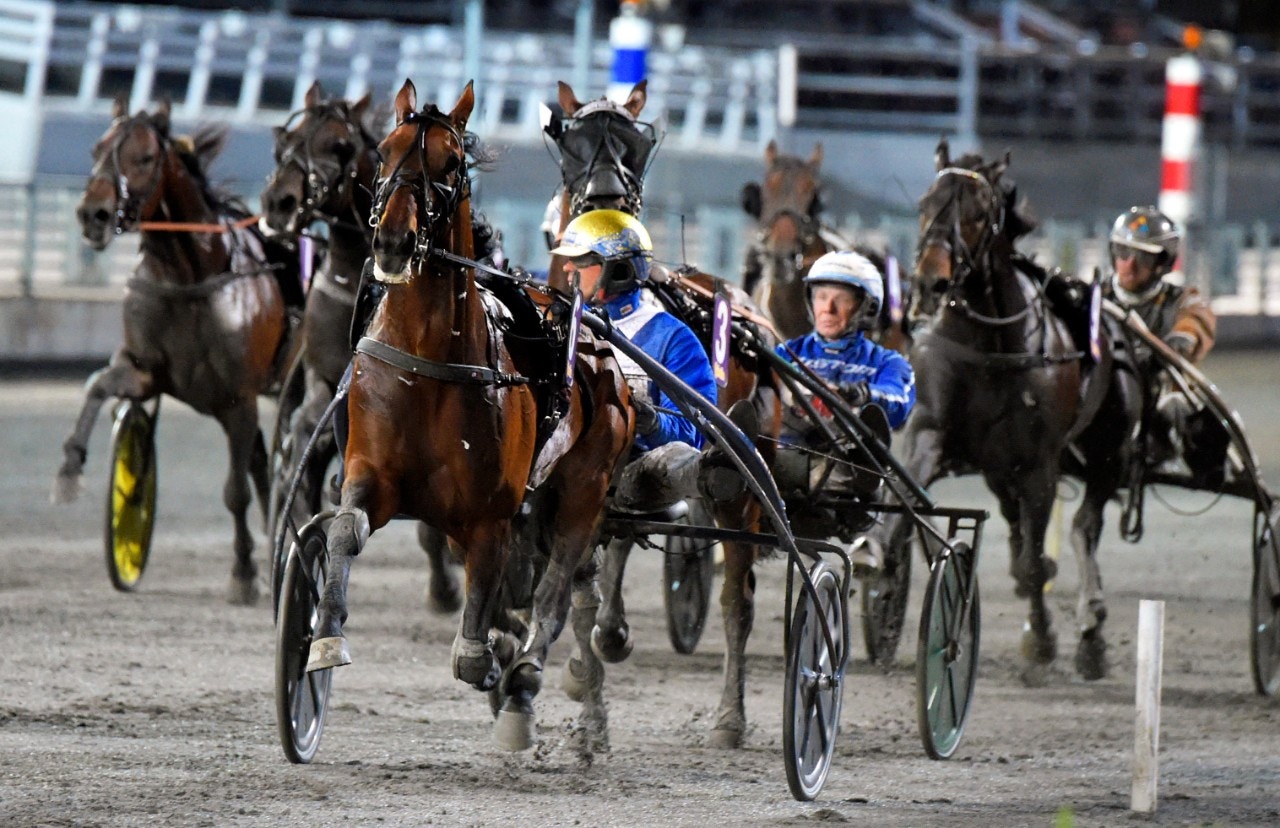 Det var lugna gatan när Ecurie D. återupptog sin segerrad. Foto: Martin Langels, ALN
